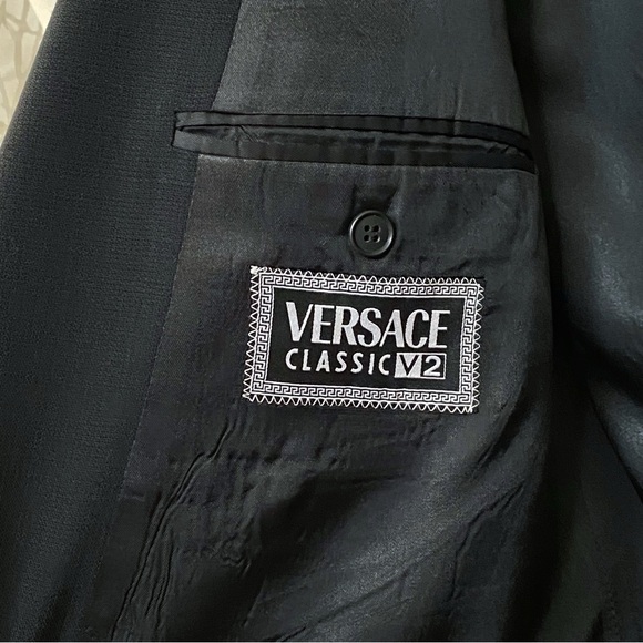VINTAGE CLASSIC VERSACE V2 BLACK WOOL DOUBLE BREASTED BLAZER SPORT COAT - Picture 8 of 12
